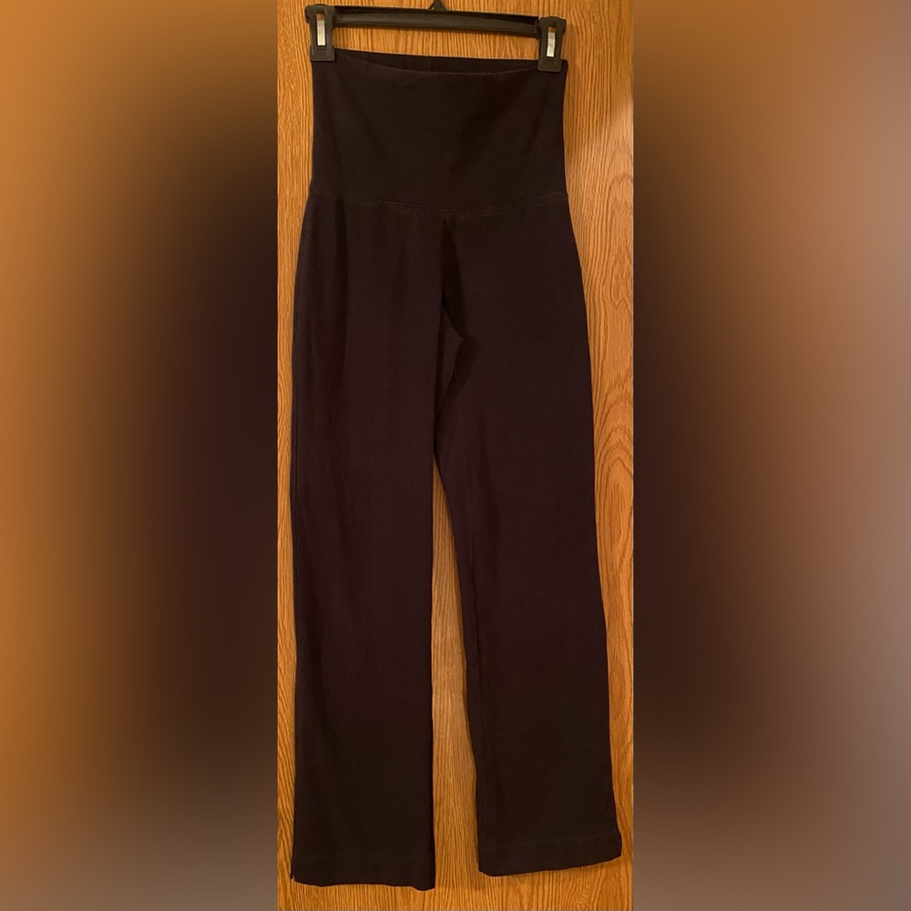Lucy Black High-Waisted Leggings